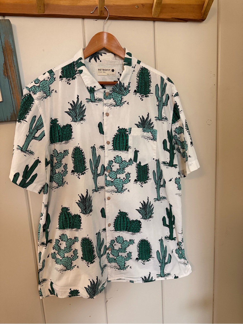 Retrofit Men’s XXL Cactus Print Shirt 100% Cotton Southwestern Desert Button Up